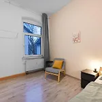 Perfect For 5 Guests - Netflix - Parking - - Smart 뒤스부르크