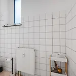 아파트 Perfect For 5 Guests - Netflix - Parking - - Smart