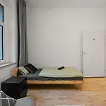 Perfect For 5 Guests - Netflix - Parking - - Smart 뒤스부르크
