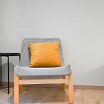 Perfect For 5 Guests - Netflix - Parking - - Smart 아파트 뒤스부르크