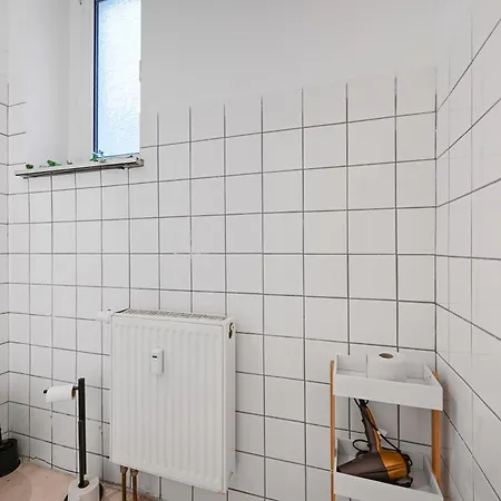 아파트 Perfect For 5 Guests - Netflix - Parking - - Smart