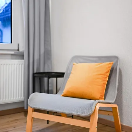 Apartment Perfect For 5 Guests - Netflix - Parking - - Smart