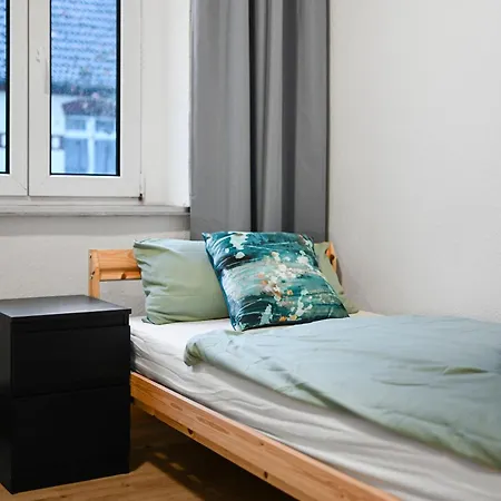 아파트 Perfect For 5 Guests - Netflix - Parking - - Smart 뒤스부르크