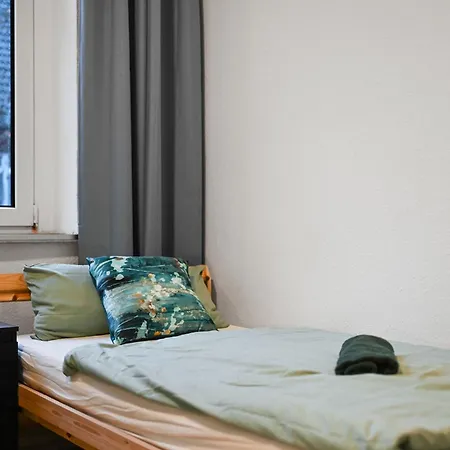 Perfect For 5 Guests - Netflix - Parking - - Smart * 뒤스부르크