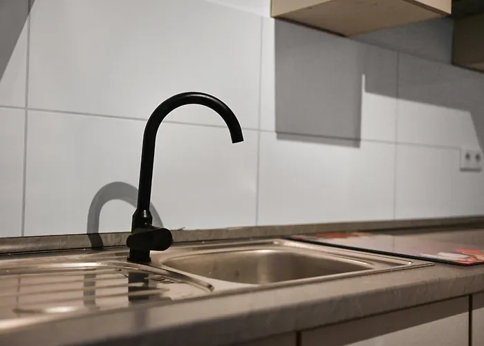 Perfect For 5 Guests - Netflix - Parking - - Smart Apartment