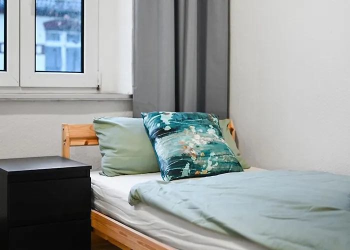 Apartment Perfect For 5 Guests - Netflix - Parking - - Smart Duisburg